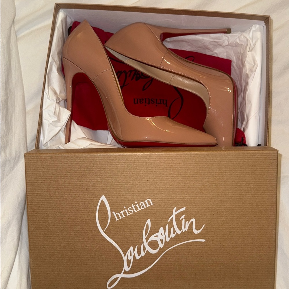 Christian Louboutin Blush Patent Leather Heels BRAND NEW never worn
